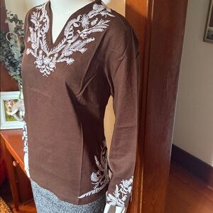 NWT Tabi size small light Embroidered Brown Women's Top